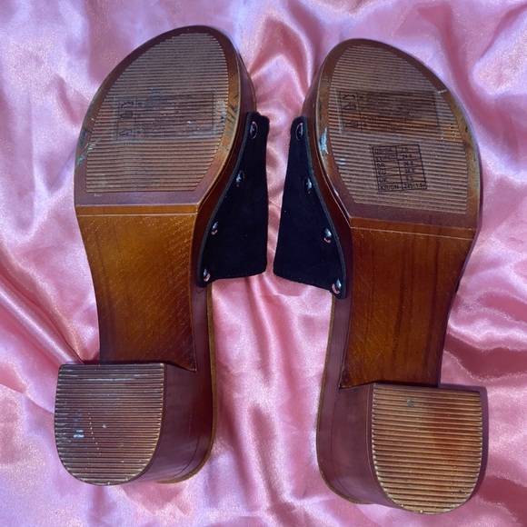 Rock Style Heels - Picture 3 of 5